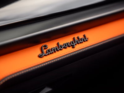 2026 Lamborghini Urus SE