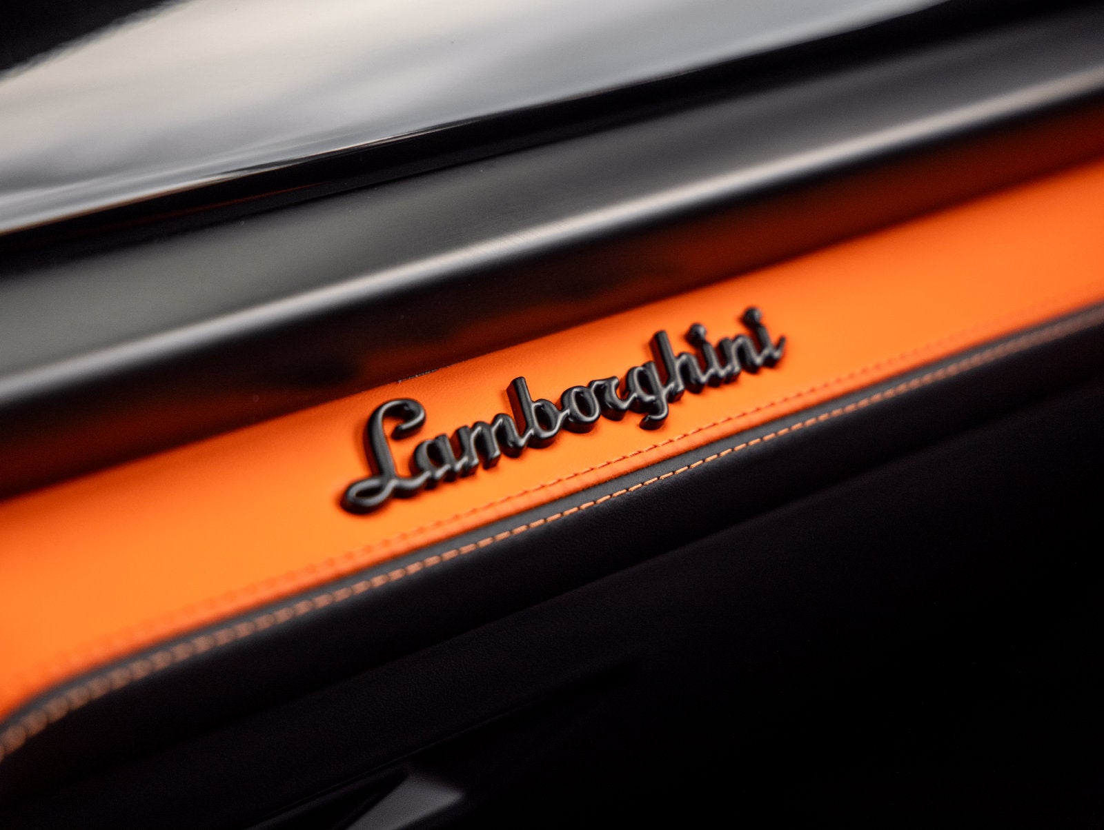 2026 Lamborghini Urus SE