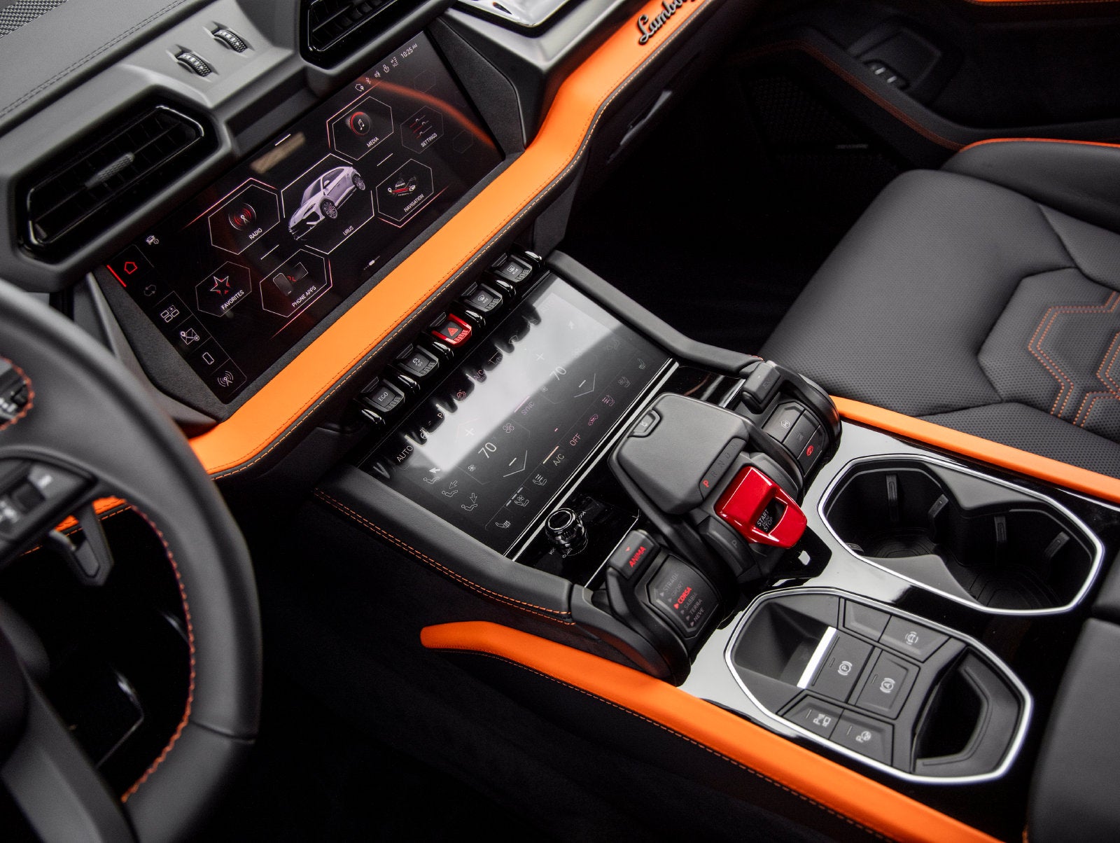 2026 Lamborghini Urus SE