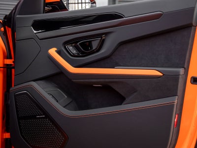 2026 Lamborghini Urus SE