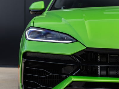 2025 Lamborghini Urus SE