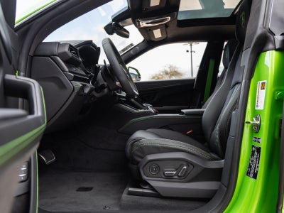 2025 Lamborghini Urus SE