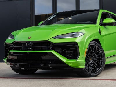 2025 Lamborghini Urus SE