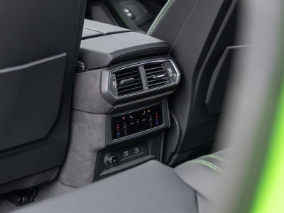 2025 Lamborghini Urus SE