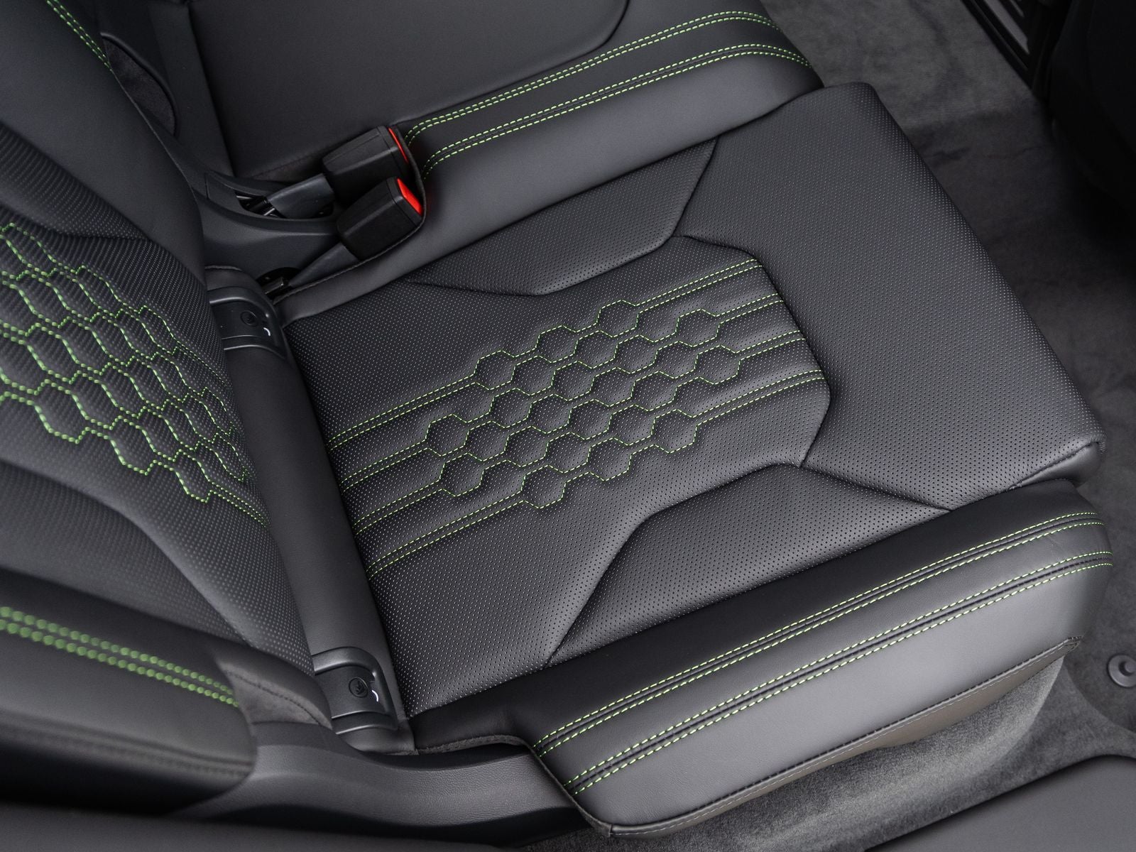 2025 Lamborghini Urus SE