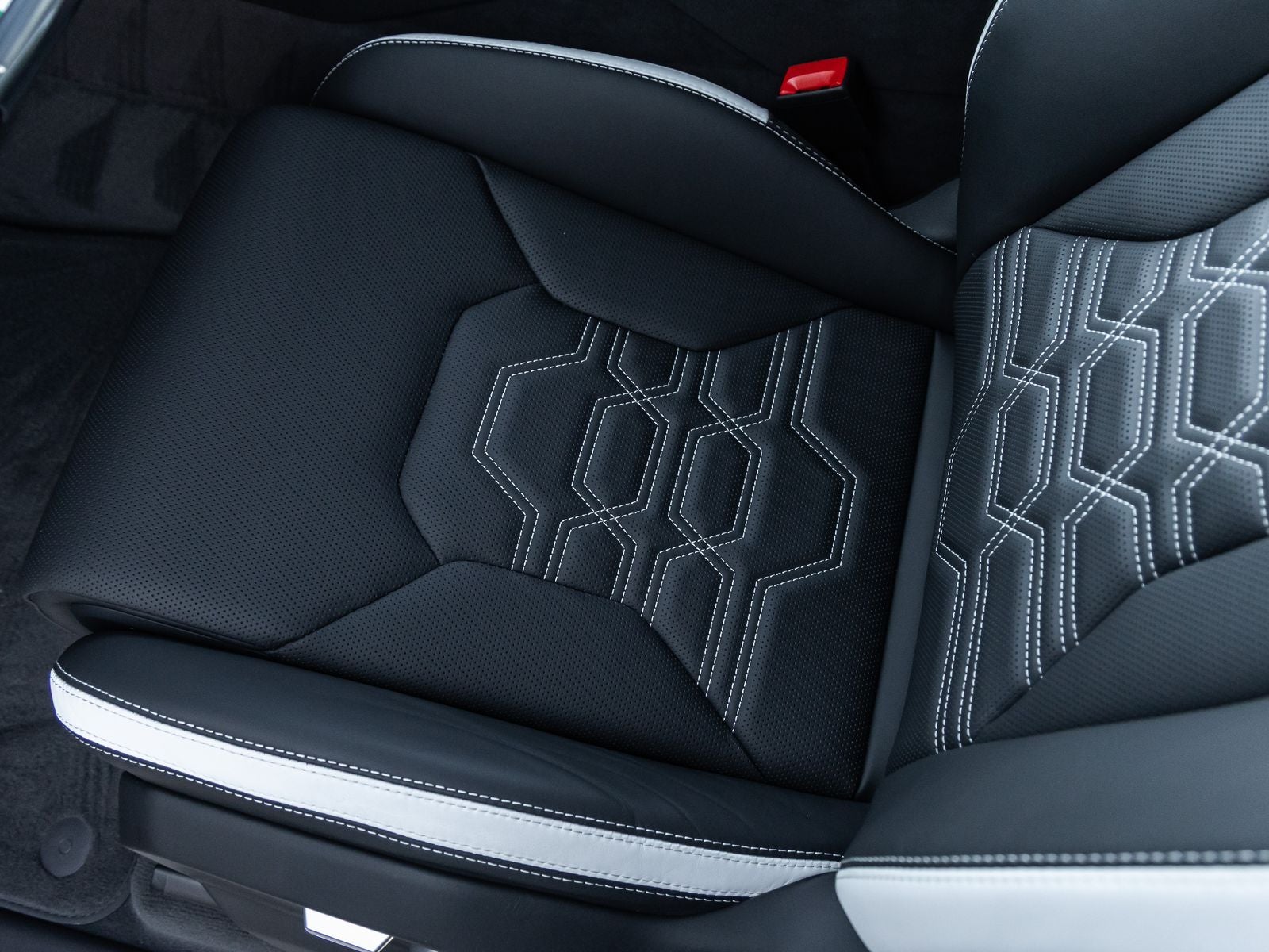 2026 Lamborghini Urus SE