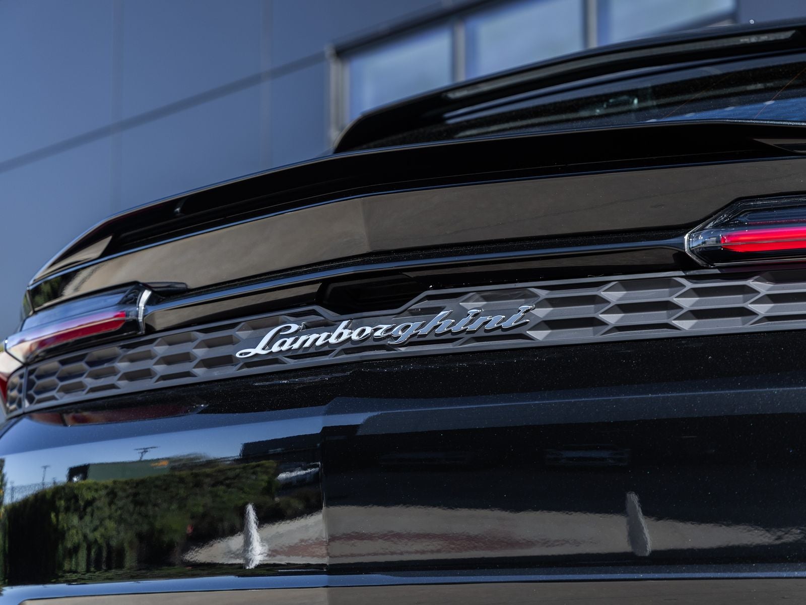 2026 Lamborghini Urus SE