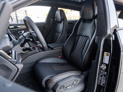 2026 Lamborghini Urus SE