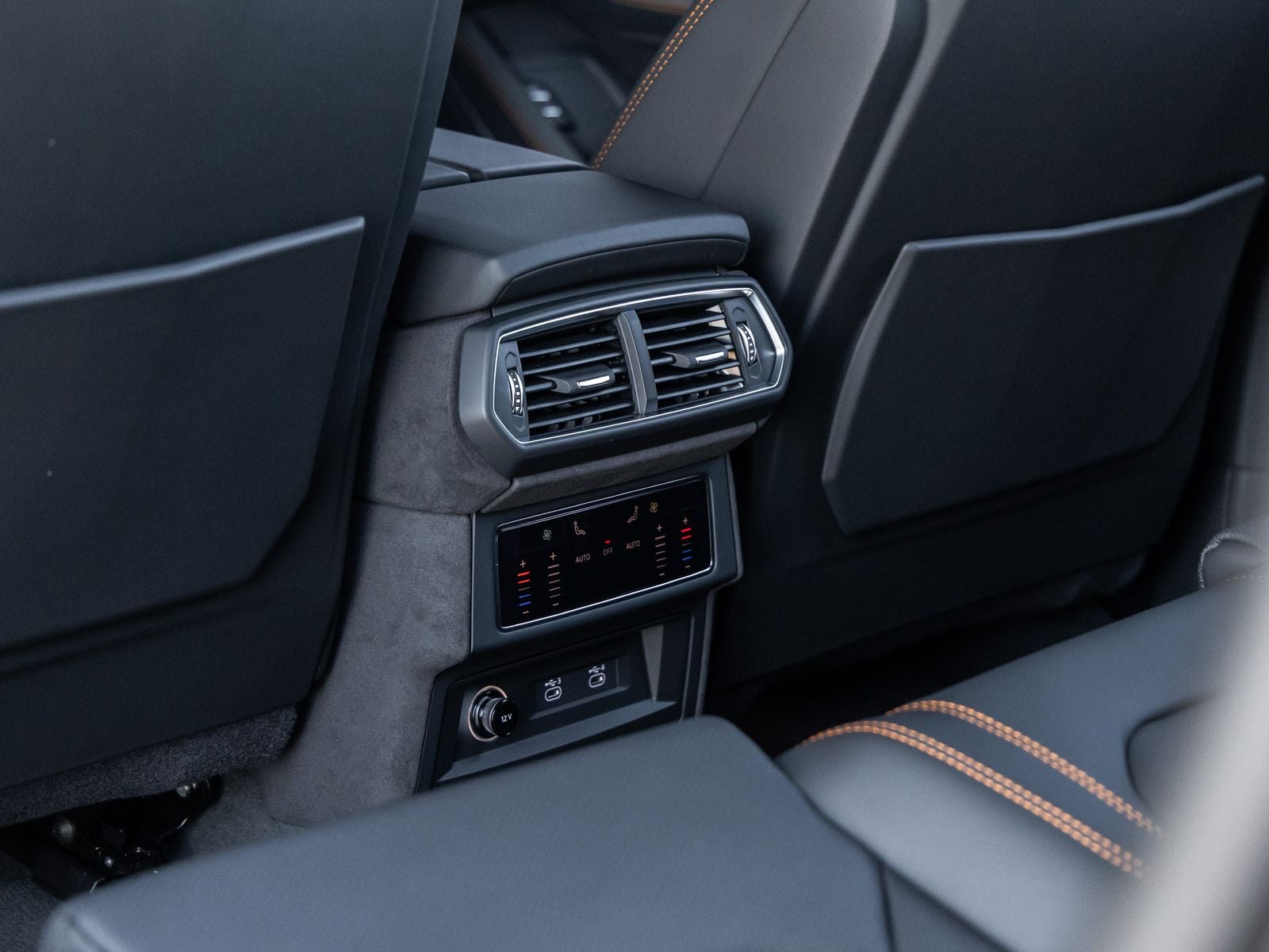 2026 Lamborghini Urus SE