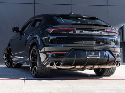 2026 Lamborghini Urus SE