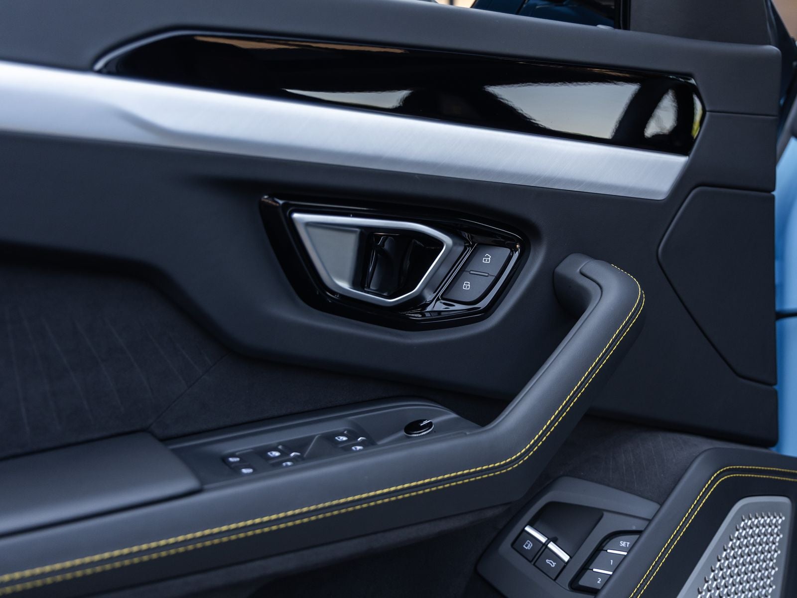 2026 Lamborghini Urus SE