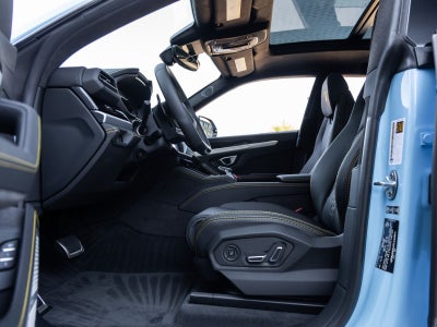 2026 Lamborghini Urus SE