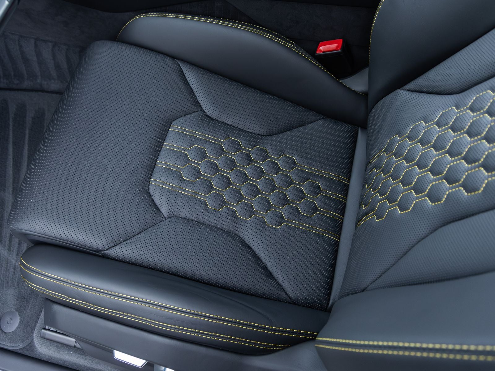 2026 Lamborghini Urus SE