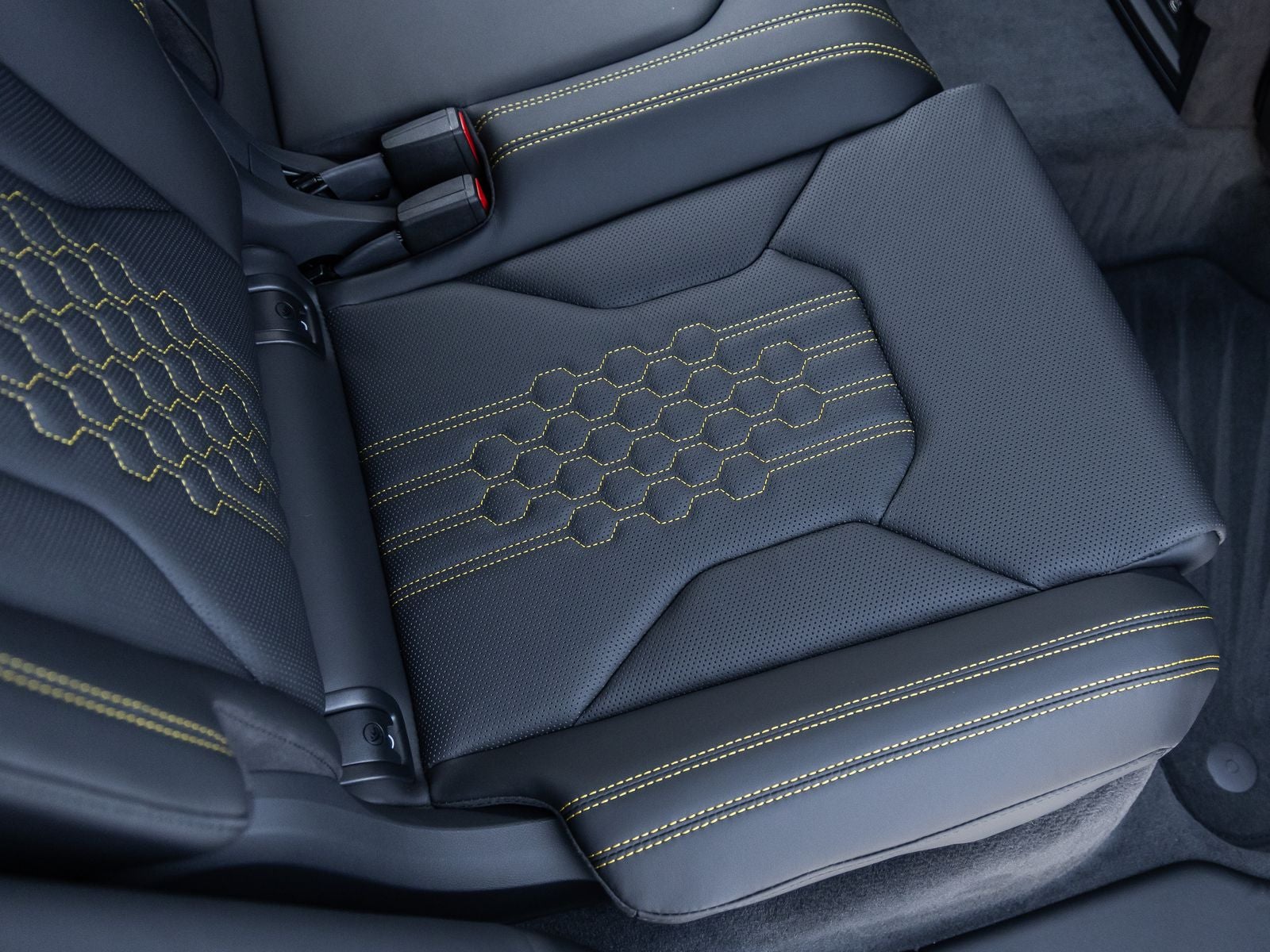 2026 Lamborghini Urus SE