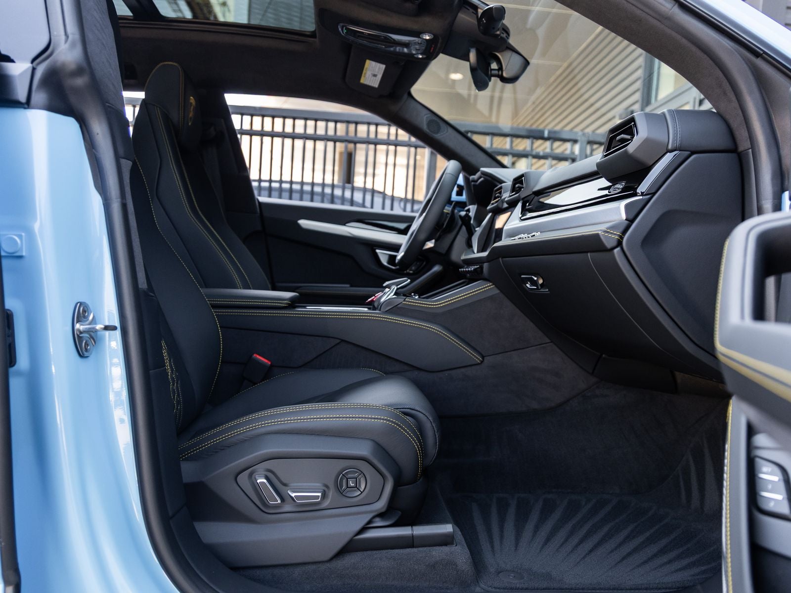 2026 Lamborghini Urus SE