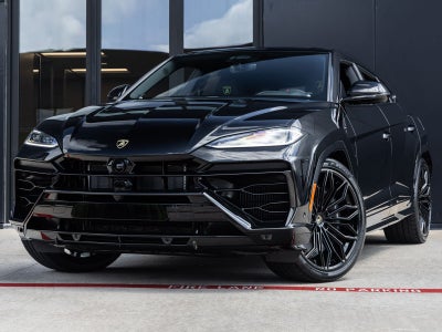 2026 Lamborghini Urus SE