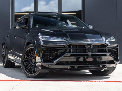 2026 Lamborghini Urus SE
