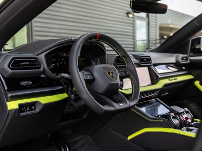2026 Lamborghini Urus SE