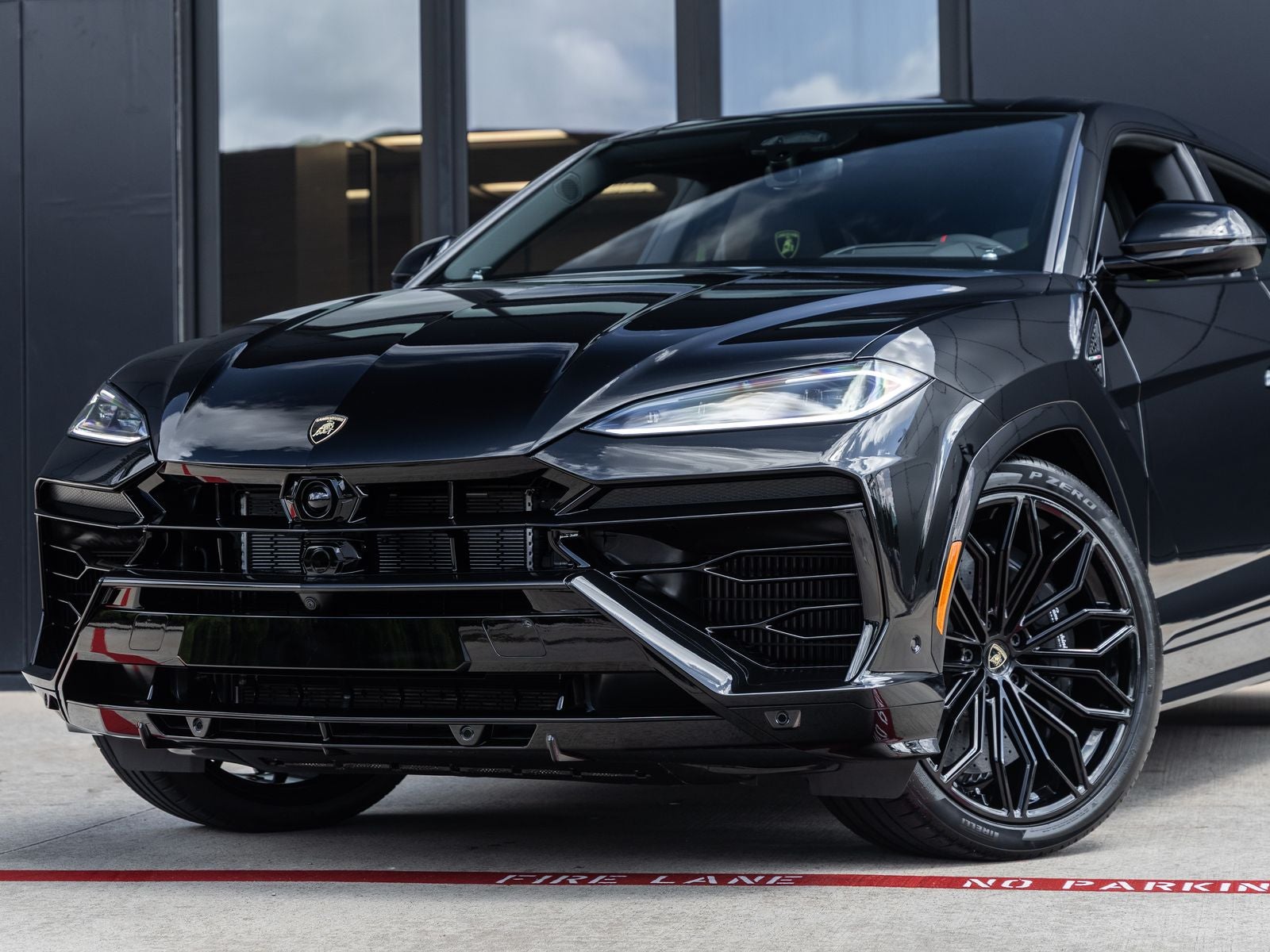 2026 Lamborghini Urus SE