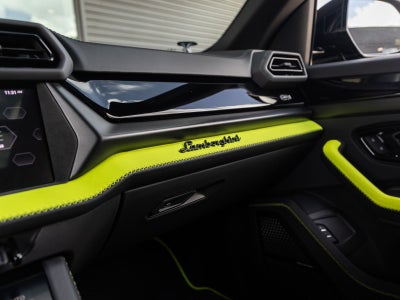 2026 Lamborghini Urus SE