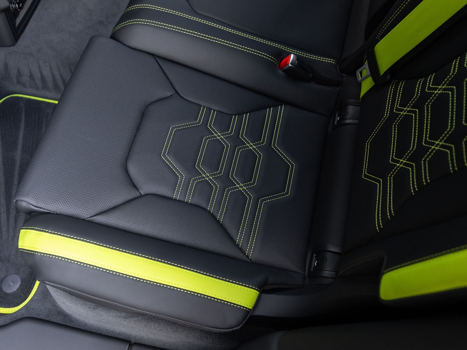 2026 Lamborghini Urus SE