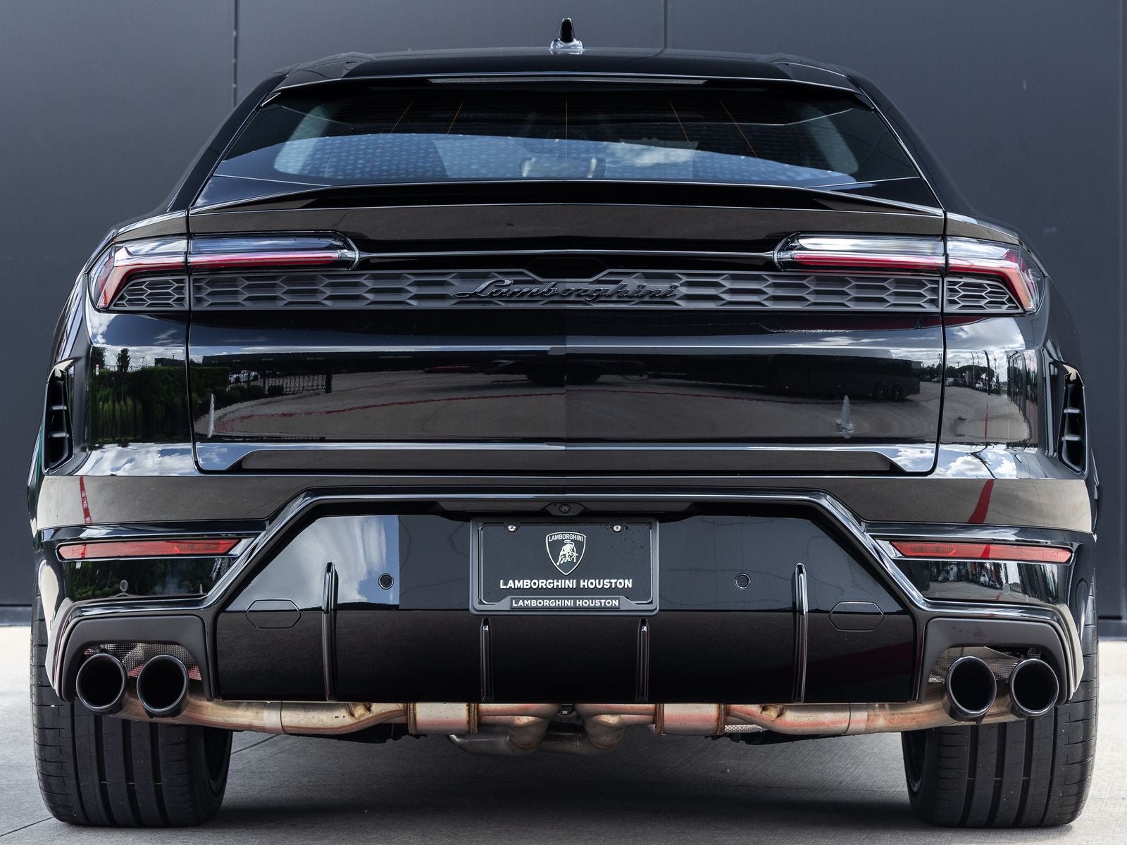 2026 Lamborghini Urus SE