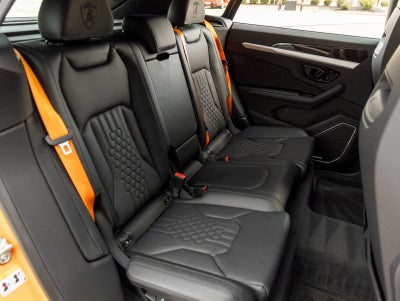 2025 Lamborghini Urus SE