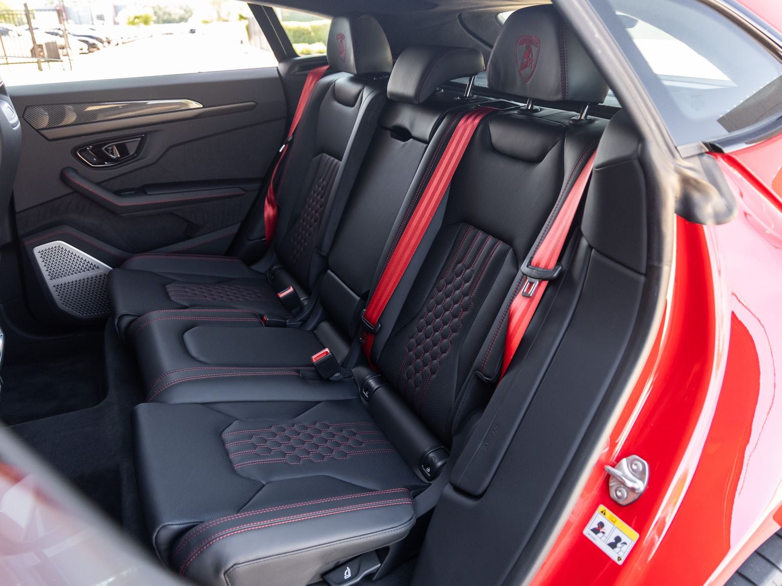 2026 Lamborghini Urus SE