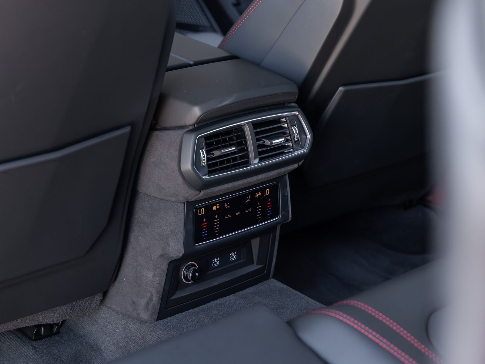 2026 Lamborghini Urus SE