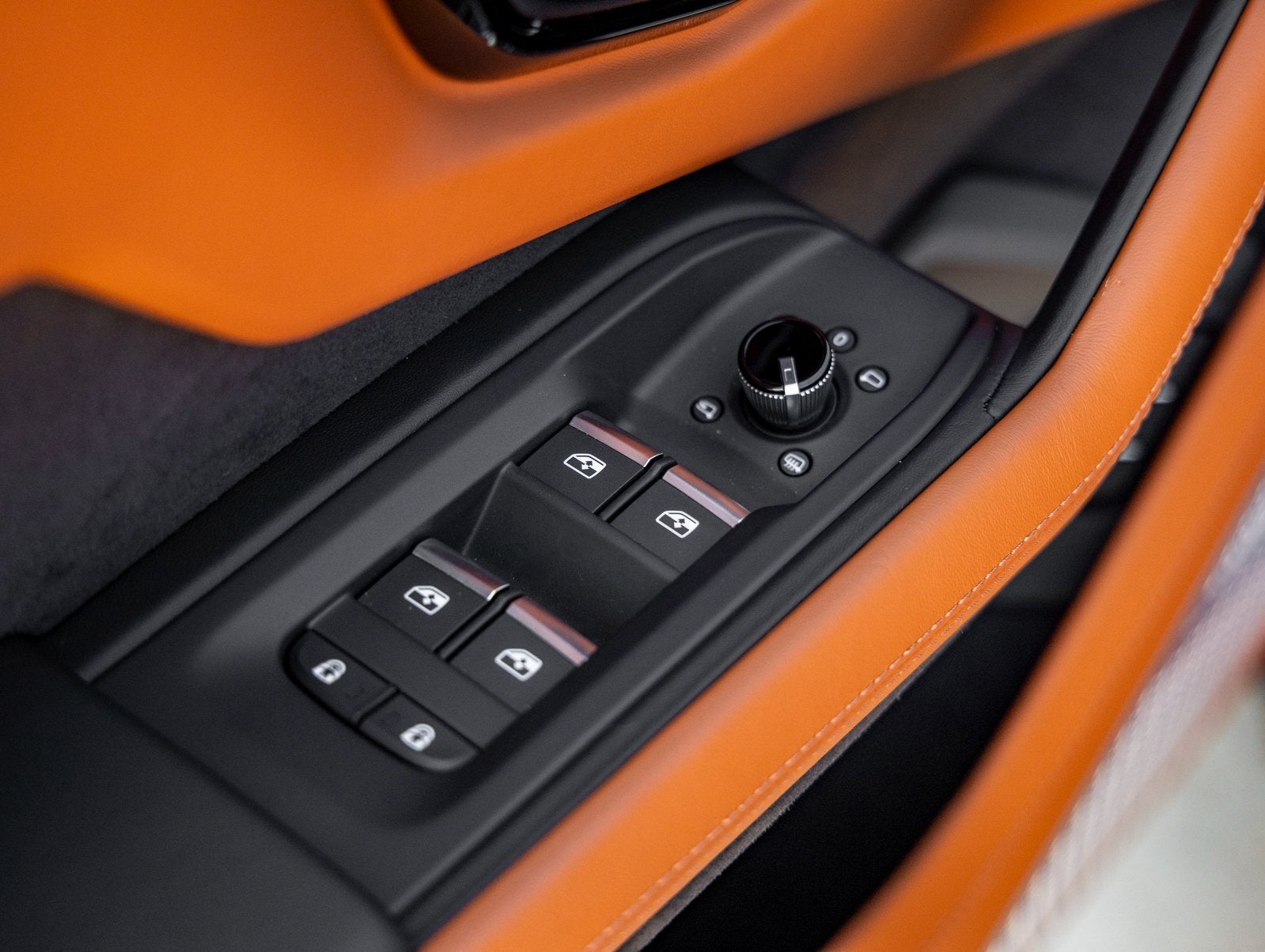 2026 Lamborghini Urus SE