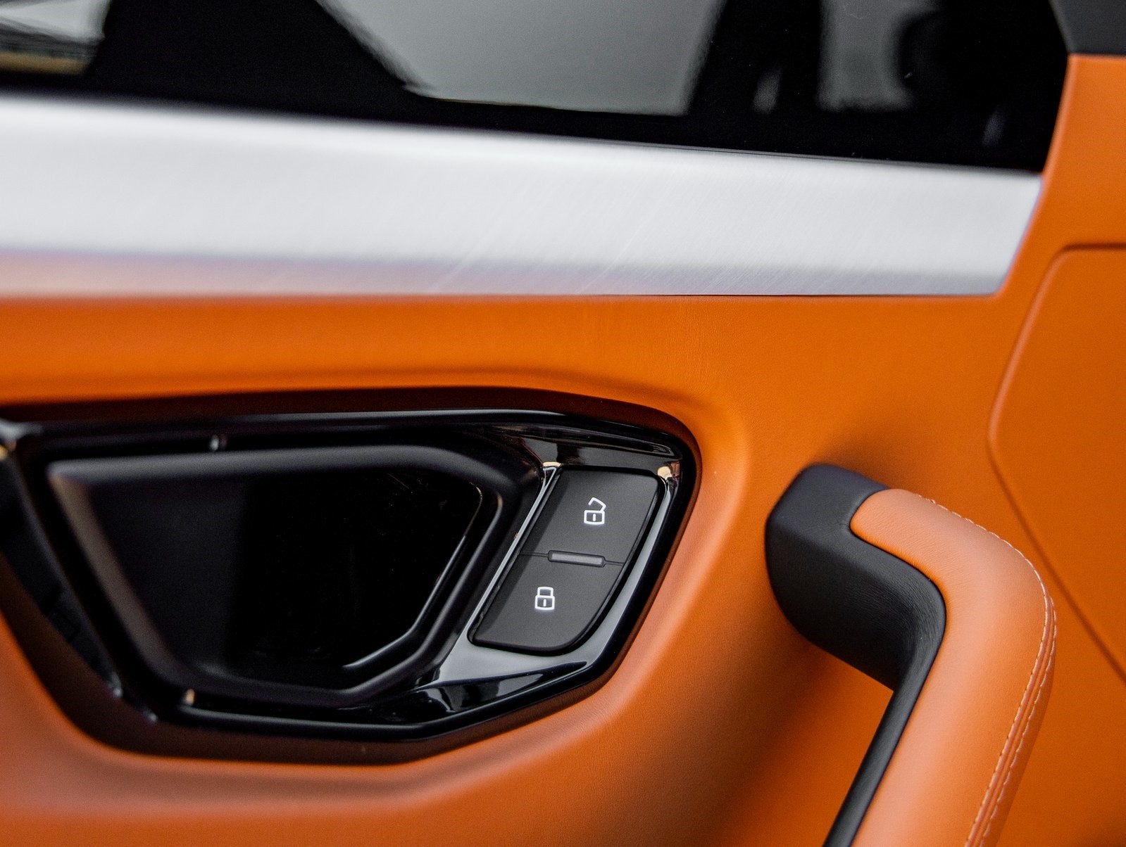 2026 Lamborghini Urus SE