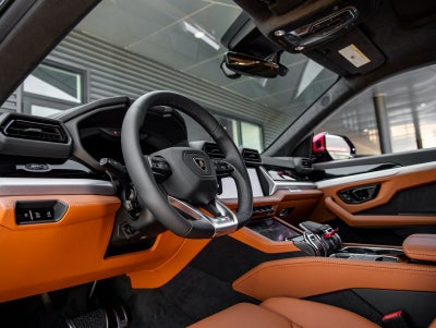 2026 Lamborghini Urus SE