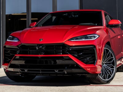 2026 Lamborghini Urus SE