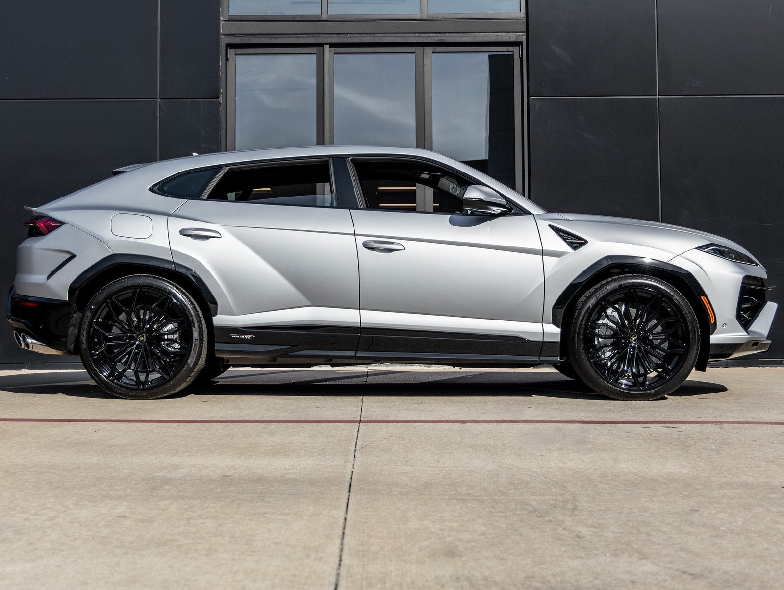2026 Lamborghini Urus SE