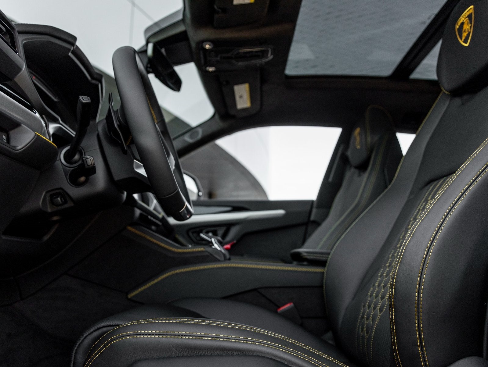 2026 Lamborghini Urus SE