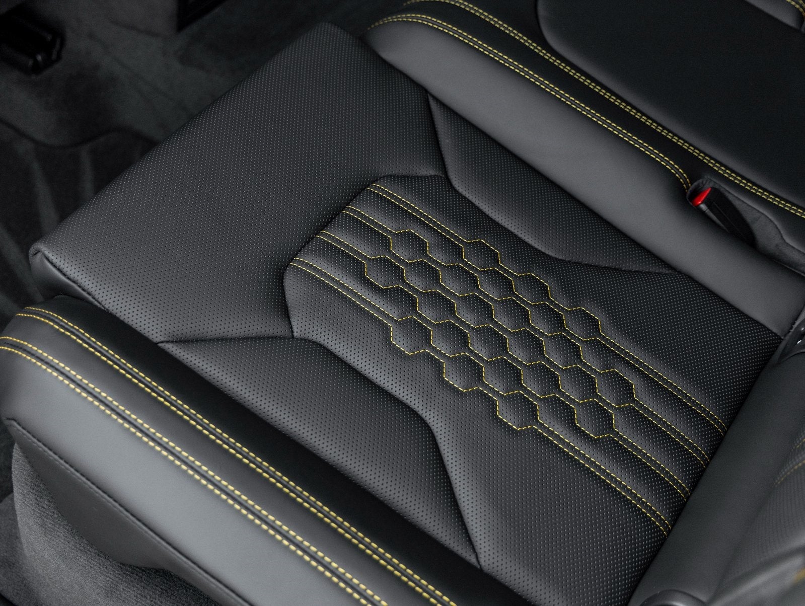 2026 Lamborghini Urus SE