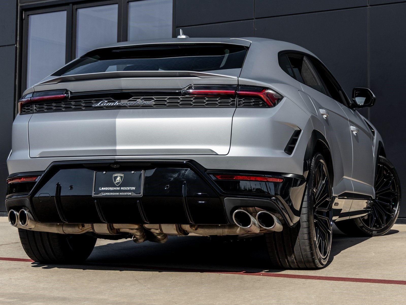 2026 Lamborghini Urus SE
