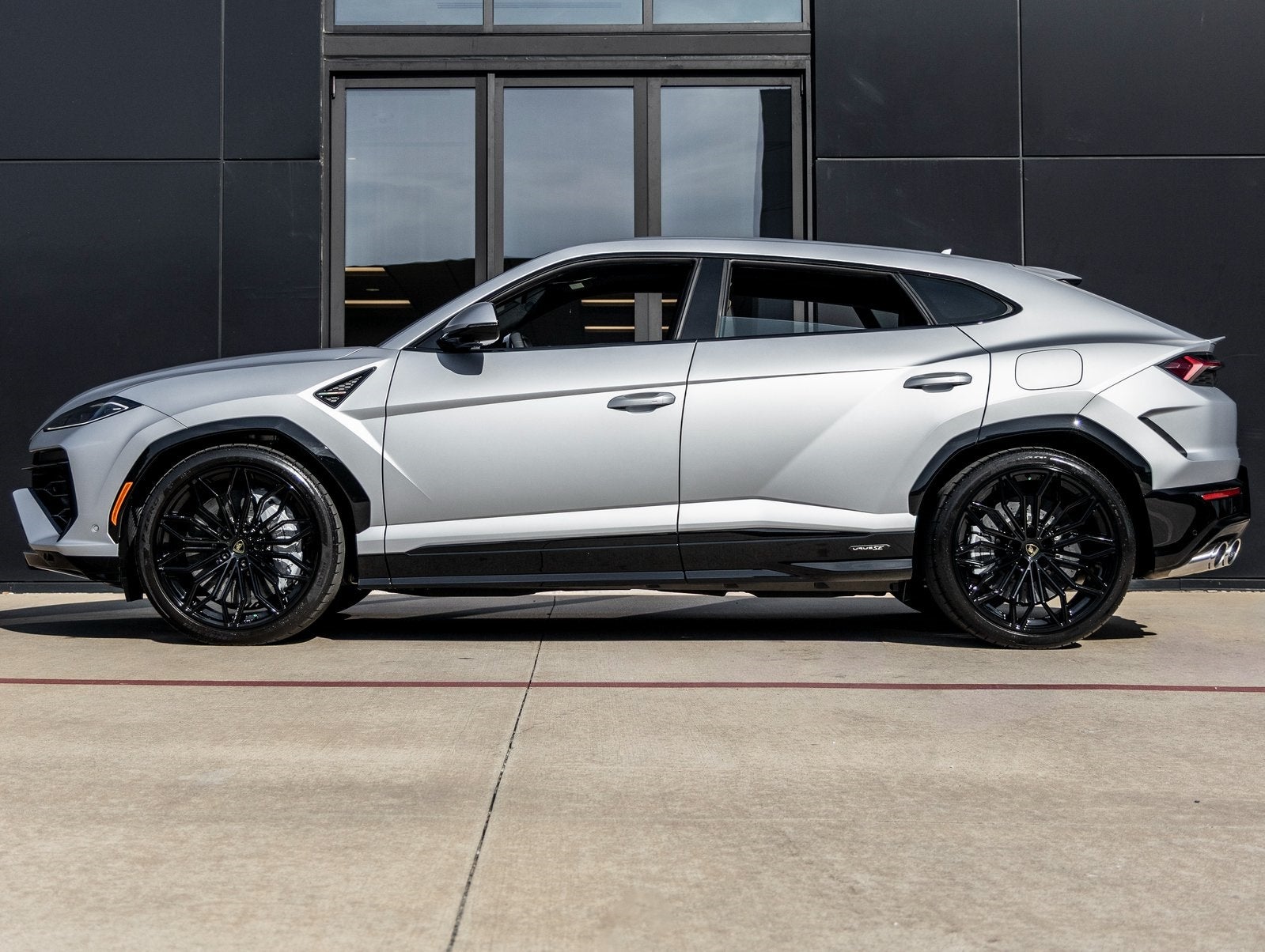 2026 Lamborghini Urus SE