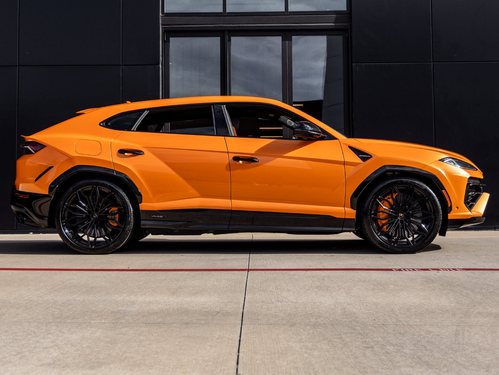 2026 Lamborghini Urus SE