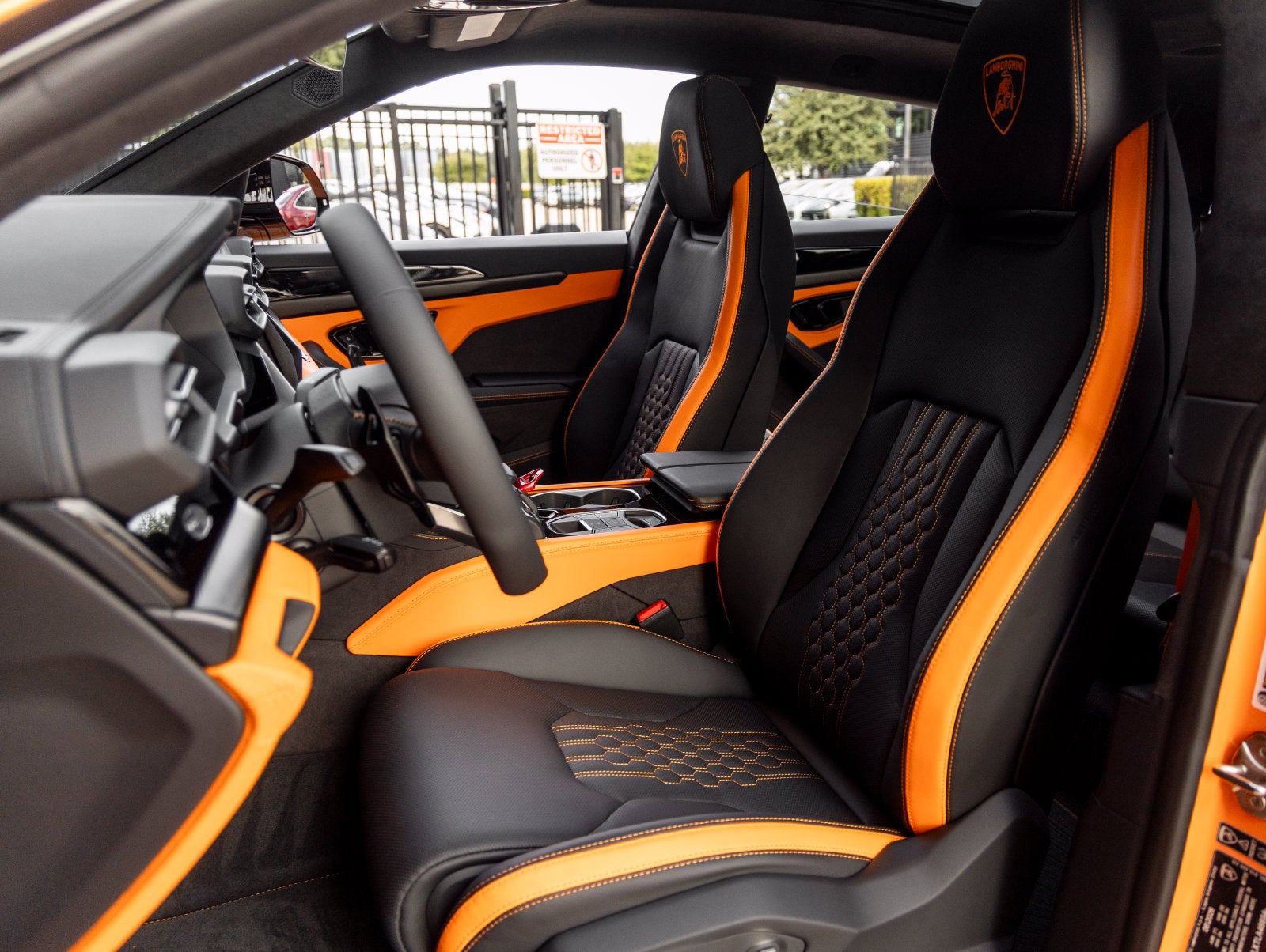 2026 Lamborghini Urus SE