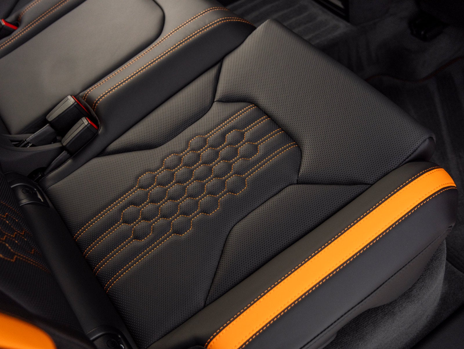 2026 Lamborghini Urus SE