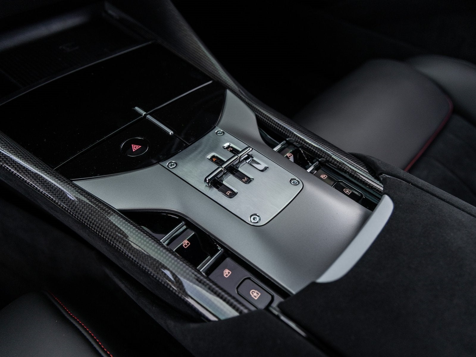 2025 Ferrari Purosangue Base