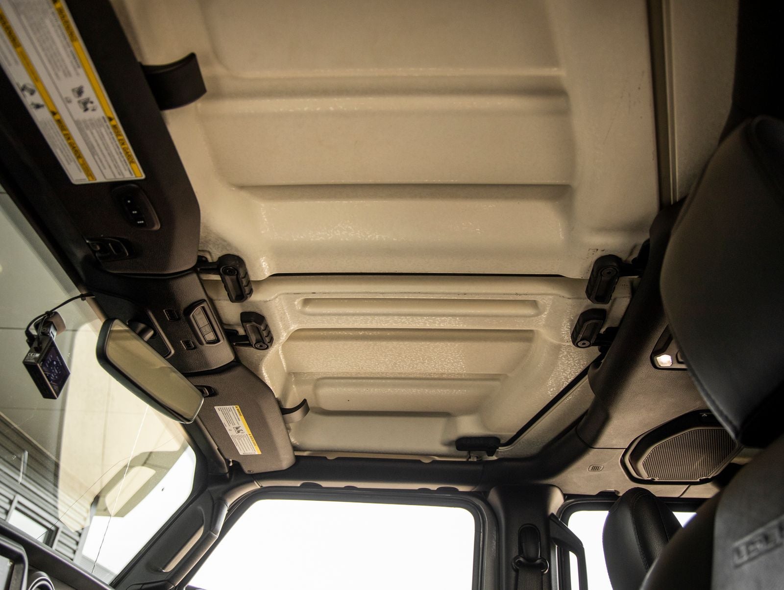 2021 Jeep Gladiator Base