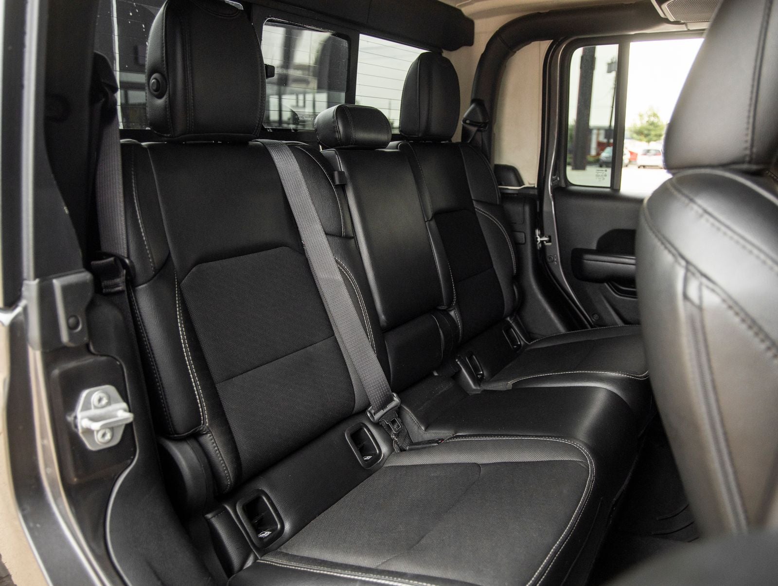 2021 Jeep Gladiator Base