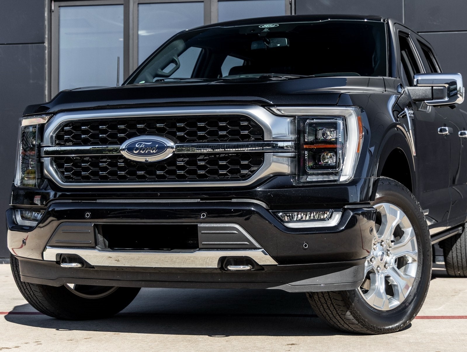 2022 Ford F-150 Platinum