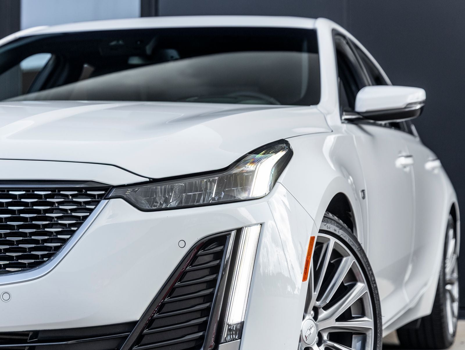 2024 Cadillac CT5 Premium Luxury