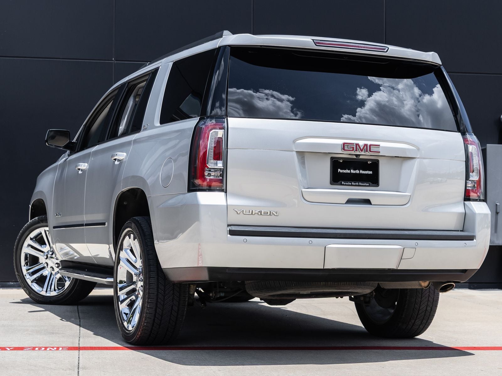 2019 GMC Yukon SLT