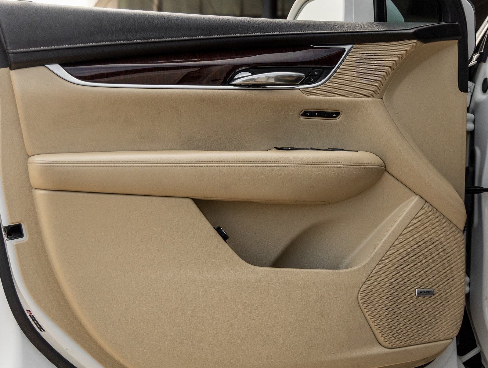 2017 Cadillac XT5 Premium Luxury