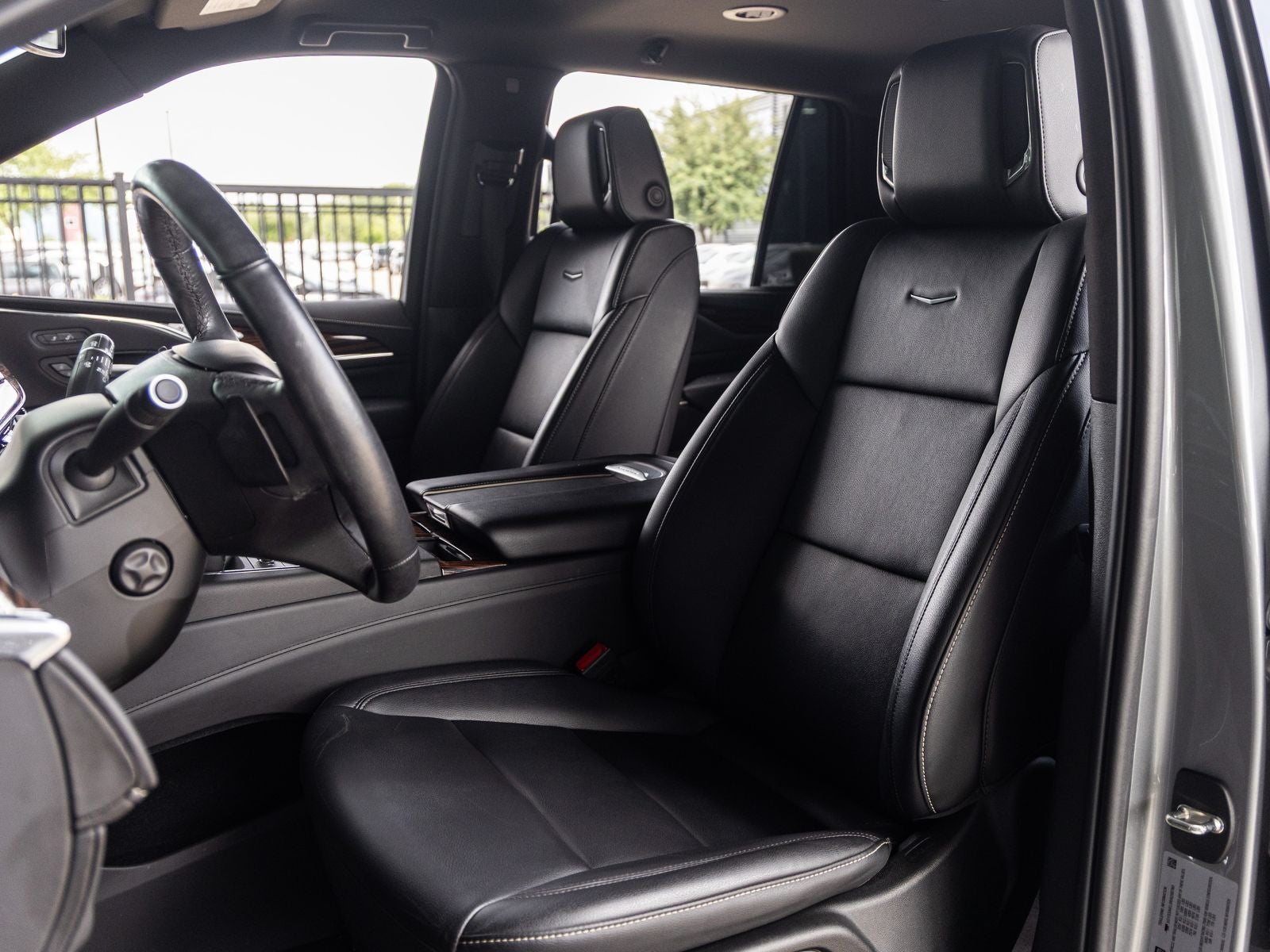 2024 Cadillac Escalade Luxury