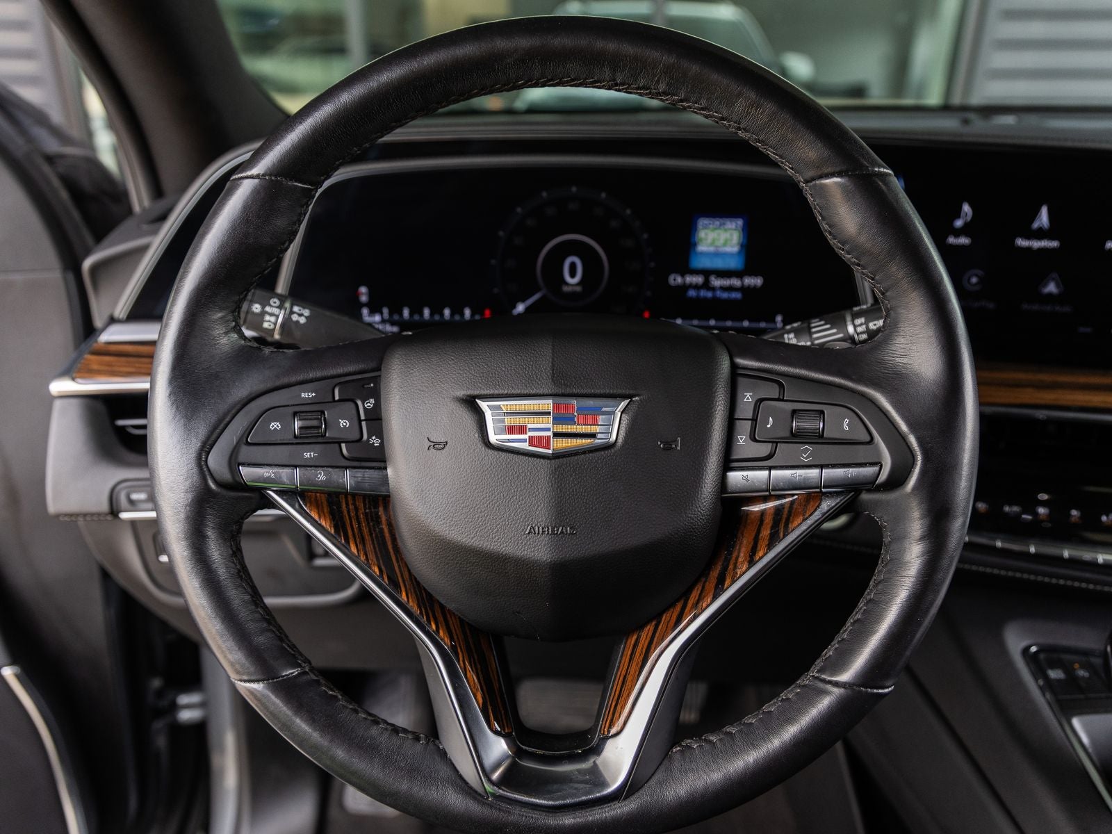 2024 Cadillac Escalade Luxury